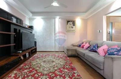 Casa para venda em centro de 226.36m² com 3 quartos, 1 suite e 2 garagens