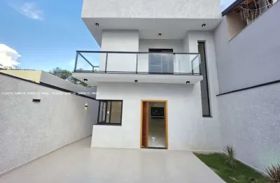 Sobrado para venda em mogi moderno de 125.00m² com 3 quartos, 1 suite e 3 garagens