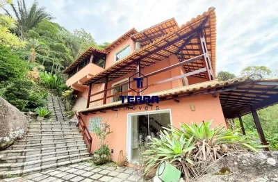 Casa para venda em itacoatiara de 374.00m² com 1 quarto, 3 suites e 4 garagens