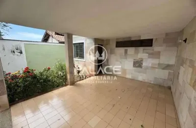 Casa para venda em jardim planalto de 125.00m² com 3 quartos, 1 suite e 1 garagem