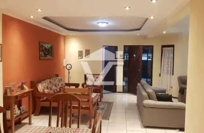 Sobrado para venda em mogi moderno de 180.00m² com 4 quartos, 1 suite e 3 garagens