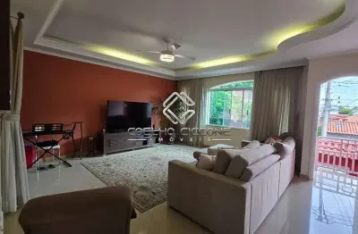 Sobrado para venda em cerâmica de 296.00m² com 3 quartos, 3 suites e 6 garagens