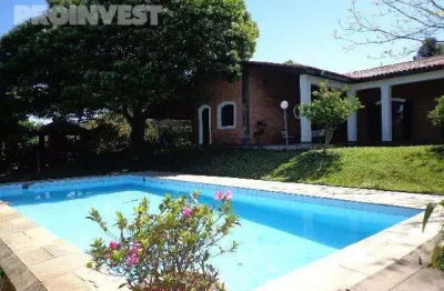 Casa de condomínio para venda e aluguel em granja viana de 380.00m² com 4 quartos, 2 suites e 6 garagens