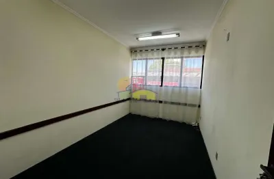 Sala comercial para alugar na Avenida Senador Vergueiro, 3365, Anchieta, São Bernardo do Campo