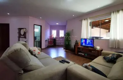 Casa para venda em jardim paulista ii de 221.00m² com 3 quartos, 2 suites e 3 garagens