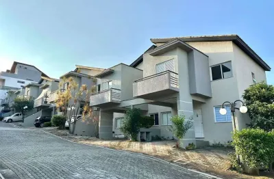 Casa para venda em vila oliveira de 180.00m² com 3 quartos, 1 suite e 2 garagens