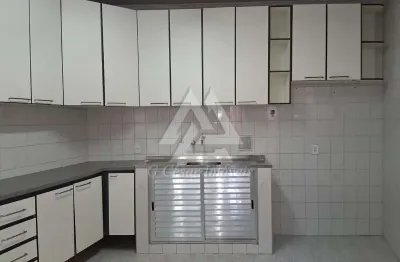 Sobrado para venda em vila assis brasil de 251.00m² com 3 quartos e 3 garagens