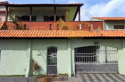 Sobrado para venda em casa branca de 253.00m² com 3 quartos e 2 garagens