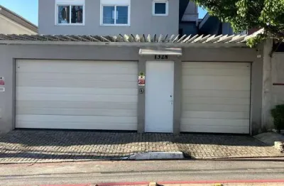 Casa para venda em saúde de 256.00m² com 4 quartos, 2 suites e 3 garagens