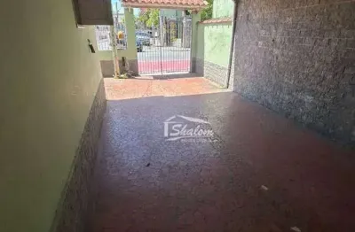 Casa para alugar em centro de 150.00m² com 4 quartos, 1 suite e 1 garagem