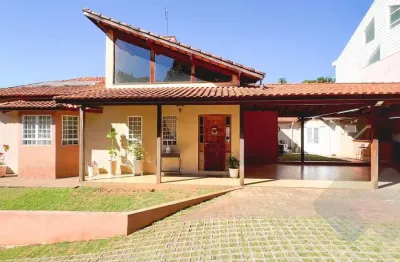Casa para venda em centro de 897.00m² com 4 quartos, 1 suite e 13 garagens