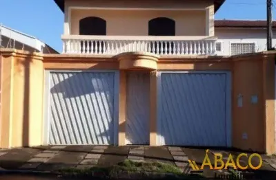 Sobrado para venda em jardim acapulco de 250.00m² com 4 quartos, 1 suite e 2 garagens