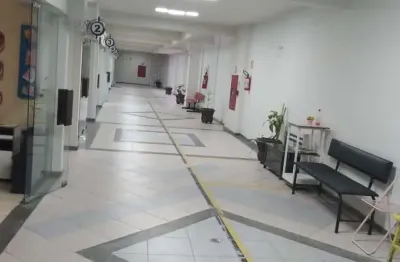 Casa comercial à venda no Centro, Curitiba 