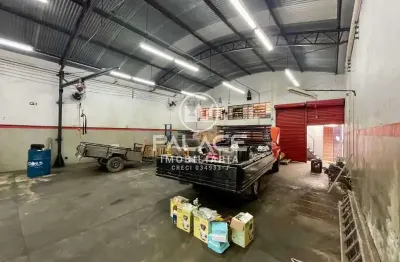 Galpão / depósito / armazém para alugar em jardim caxambu de 225.00m²