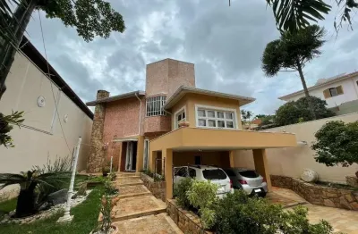 Casa para venda em alto taquaral de 360.00m² com 3 quartos, 3 suites e 6 garagens