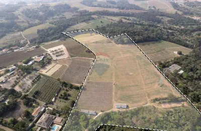 Chácara / sítio com 1 quarto à venda na Avenida Comendador Antônio Carbonari, 280, Traviú, Jundiaí