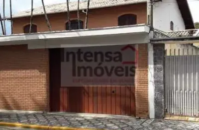 Sobrado para venda em centro de 414.00m² com 5 quartos, 1 suite e 4 garagens