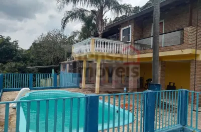 Chácara para venda em paraibuna de 1000.00m² com 5 quartos, 2 suites e 2 garagens