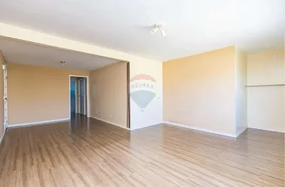 Casa para venda em santa cândida de 140.00m² com 4 quartos e 4 garagens