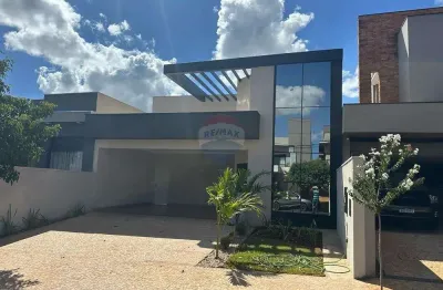 Casa de condomínio para alugar em jardim valencia de 160.00m² com 2 quartos, 1 suite e 4 garagens