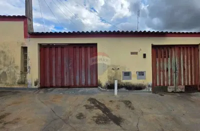 Casa para venda em jardim itamaraty de 250.00m² com 2 quartos e 2 garagens