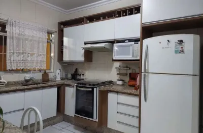 Sobrado para venda em centro de 250.00m² com 4 quartos e 4 garagens