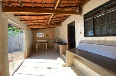 Casa para venda em cidade jardim de 147.94m² com 3 quartos e 1 suite