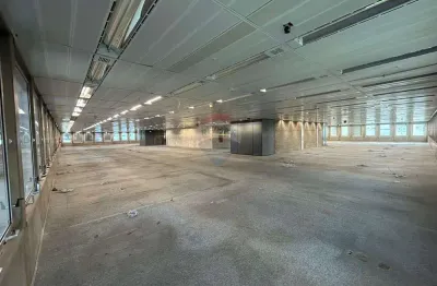 Sala Comercial para alugar em Santo Agostinho de 1000.00m² com 6 Garagens