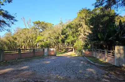 Chácara para venda em Campina Do Taquaral de 600.00m² com 3 Quartos, 1 Suite e 6 Garagens