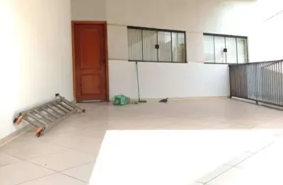Casa para alugar em jardim são domingos de 140.00m² com 3 quartos, 1 suite e 3 garagens