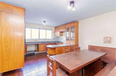 Apartamento para alugar em portão de 141.27m² com 3 quartos, 1 suite e 2 garagens
