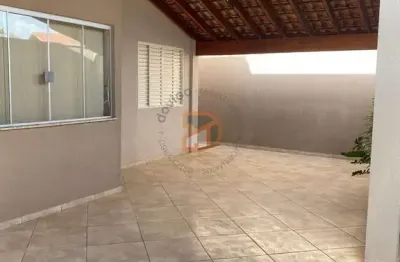 Casa para venda em jardim ipê ii de 70.00m² com 3 quartos e 2 garagens