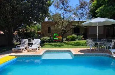 Casa para venda em são joaquim de 256.00m² com 6 quartos, 3 suites e 4 garagens