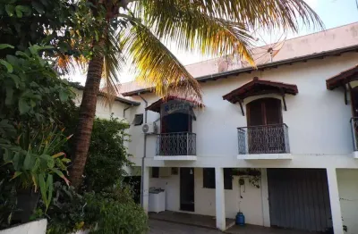 Casa para venda em centro de 421.00m² com 3 quartos, 1 suite e 8 garagens