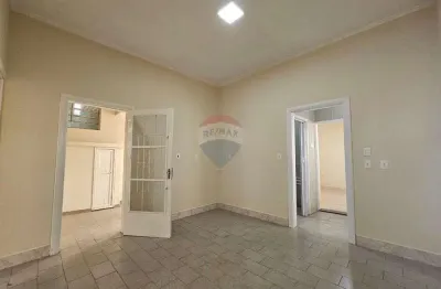 Casa para alugar em santa cruz de 178.00m² com 3 quartos, 2 suites e 2 garagens