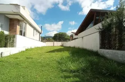 Terreno à venda na Rua Luiz Martins, Fazenda Rodeio, Mogi das Cruzes