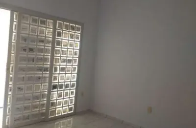 Casa para alugar em jardim são marco de 100.00m² com 3 quartos, 1 suite e 1 garagem