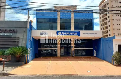 Sala comercial para alugar em centro de 190.00m² com 2 garagens