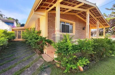 Casa para alugar em vila esperia ou giglio de 220.00m² com 3 quartos, 1 suite e 3 garagens
