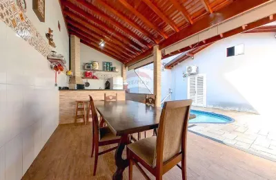 Casa para venda em jardim haise maria de 195.00m² com 3 quartos, 1 suite e 2 garagens