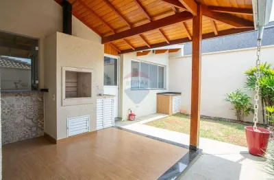 Casa de Condomínio para venda em Vila Esperia Ou Giglio de 101.00m² com 3 Quartos, 1 Suite e 3 Garagens