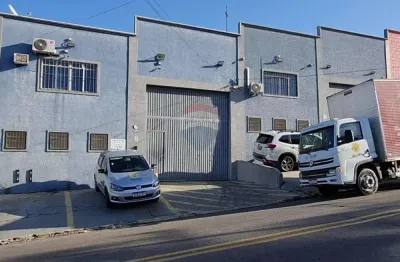 Galpão / depósito / armazém para alugar em jardim imperial de 274.00m²