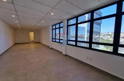 Sala comercial para alugar na Avenida Marcelo Stefani, 15, Jardim do Lago, Bragança Paulista