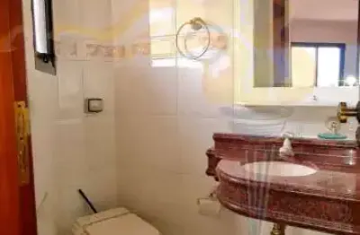 Apartamento para venda em centro de 220.00m² com 3 quartos, 1 suite e 3 garagens