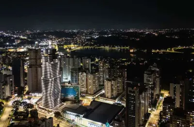 Apartamento para venda em Champagnat de 315.00m² com 3 Quartos, 3 Suites e 4 Garagens