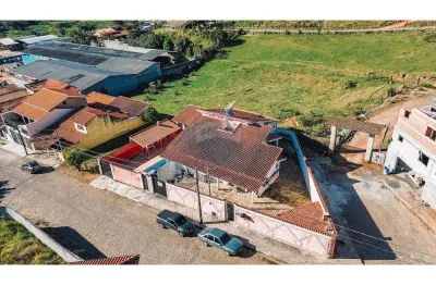 Casa para venda em piracaia de 326.01m² com 3 quartos, 3 suites e 3 garagens