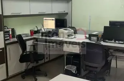 Sala comercial à venda na Rua Visconde do Rio Branco, 51, Centro, Taubaté