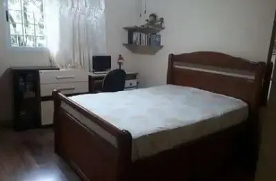 Casa para venda em taboão de 202.00m² com 3 quartos, 1 suite e 2 garagens