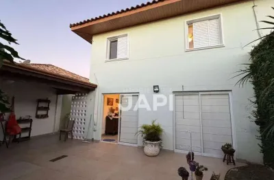 Casa de Condomínio para venda em Ecovillage de 150.00m² com 3 Quartos, 2 Suites e 2 Garagens