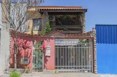 Casa para venda em jardim simus de 193.00m² com 3 quartos, 1 suite e 2 garagens